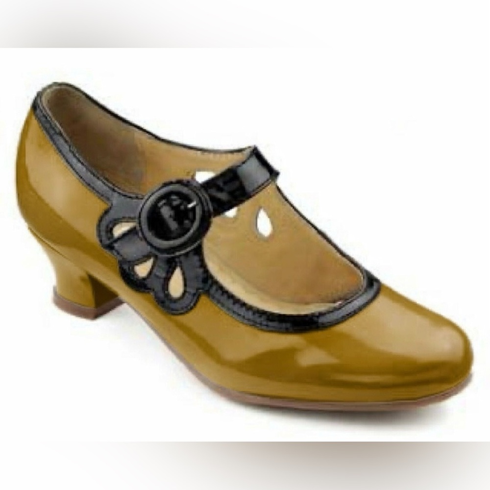 Hotter Valetta Retro 1920's Tan Leather Cut-Out‎ Mary Jane Pumps Size 7.5 A32